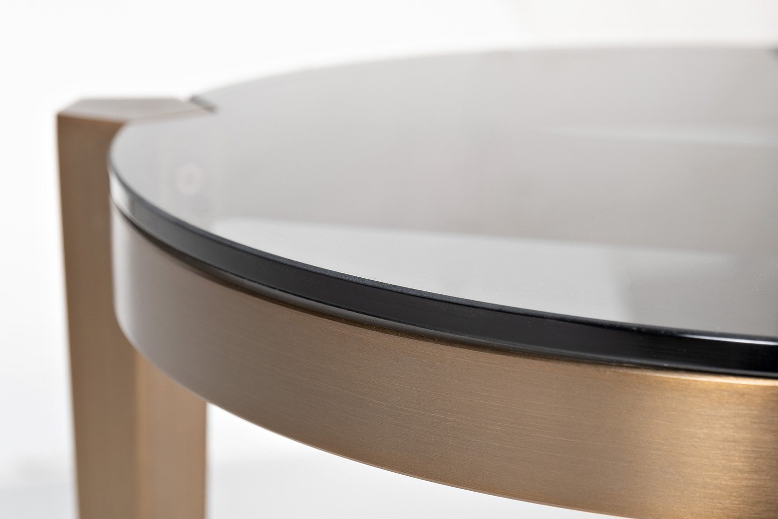 58DB-25857 Стол журнальный d100*35_s2 2