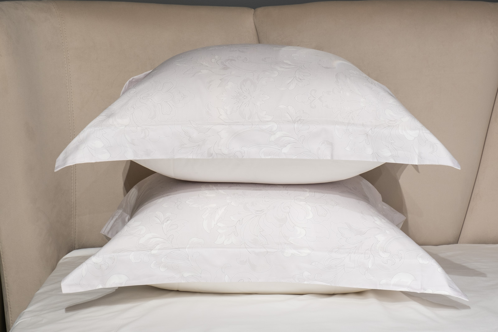 144HF-40509 Комплект наволочек Лоренцо, сатин 400TC,белый, 70*70см (2шт)_s2 1