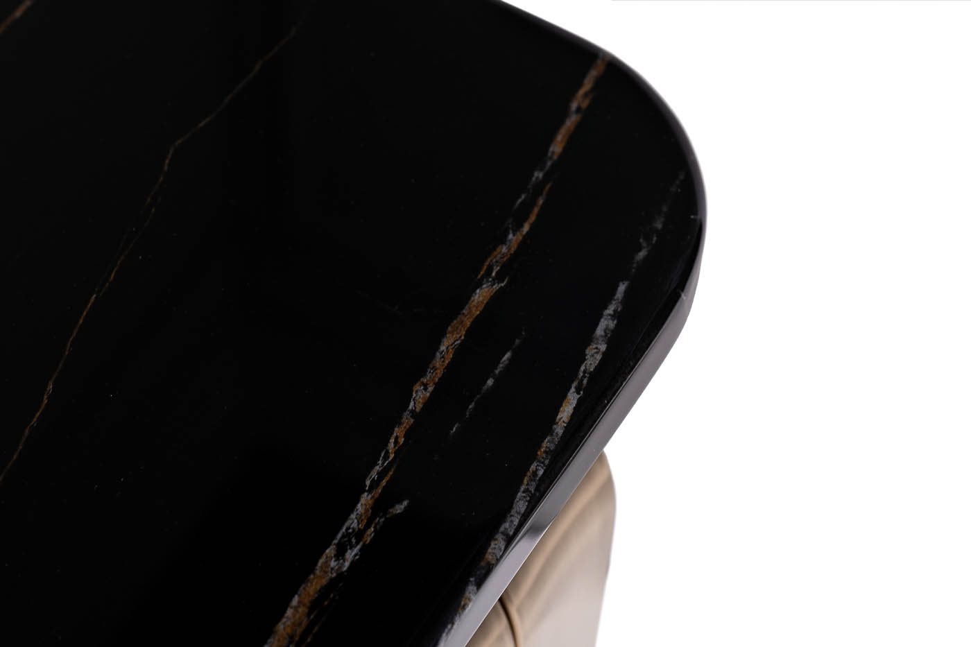 76AR-3183-STOL/ZH Стол журнальный иск. камень черный / золото 50*50*50см_s2 4