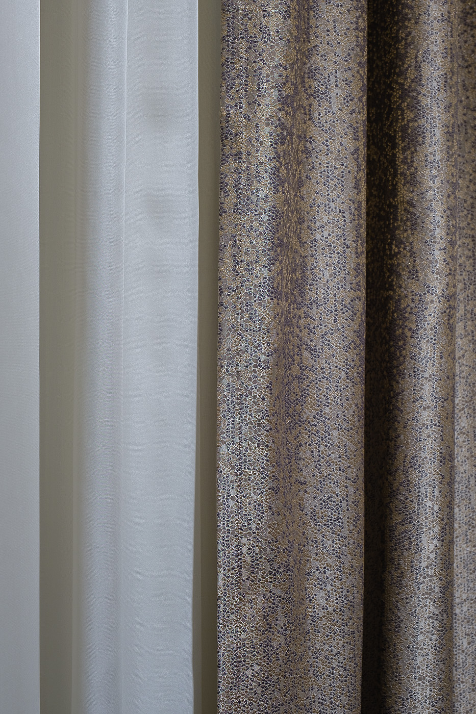 121GD-TEL05-PORT ZOL Портьера БАРИ (BARI) золотая  275*260см_s2 2