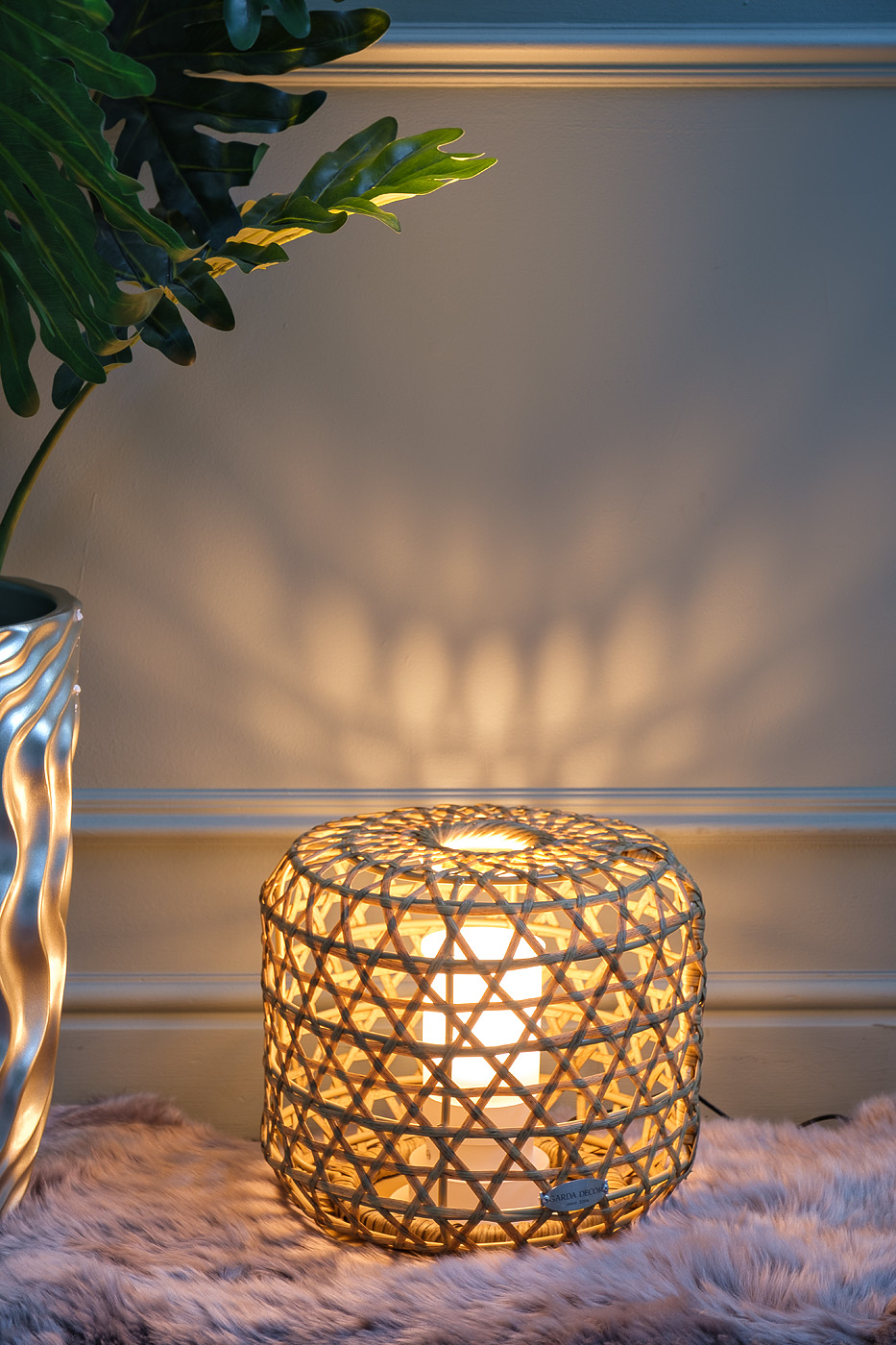 39AR-SVET-215 BEL Светильник уличный белый d30,5*28см_s2 2