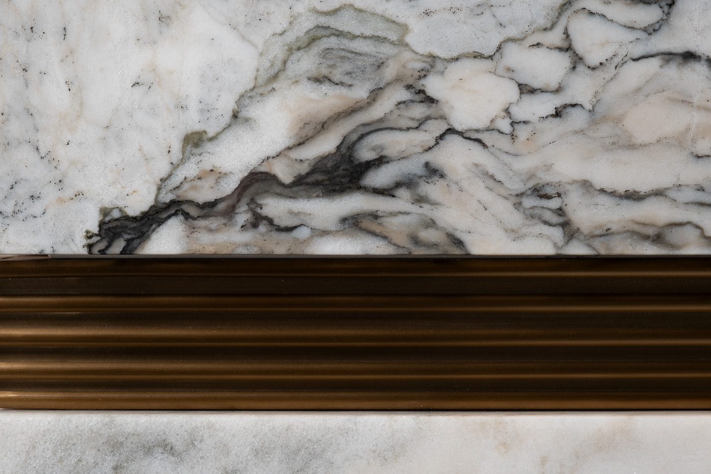 58DB-23185 Тумба под телевизор 220*42*50см_s2 5