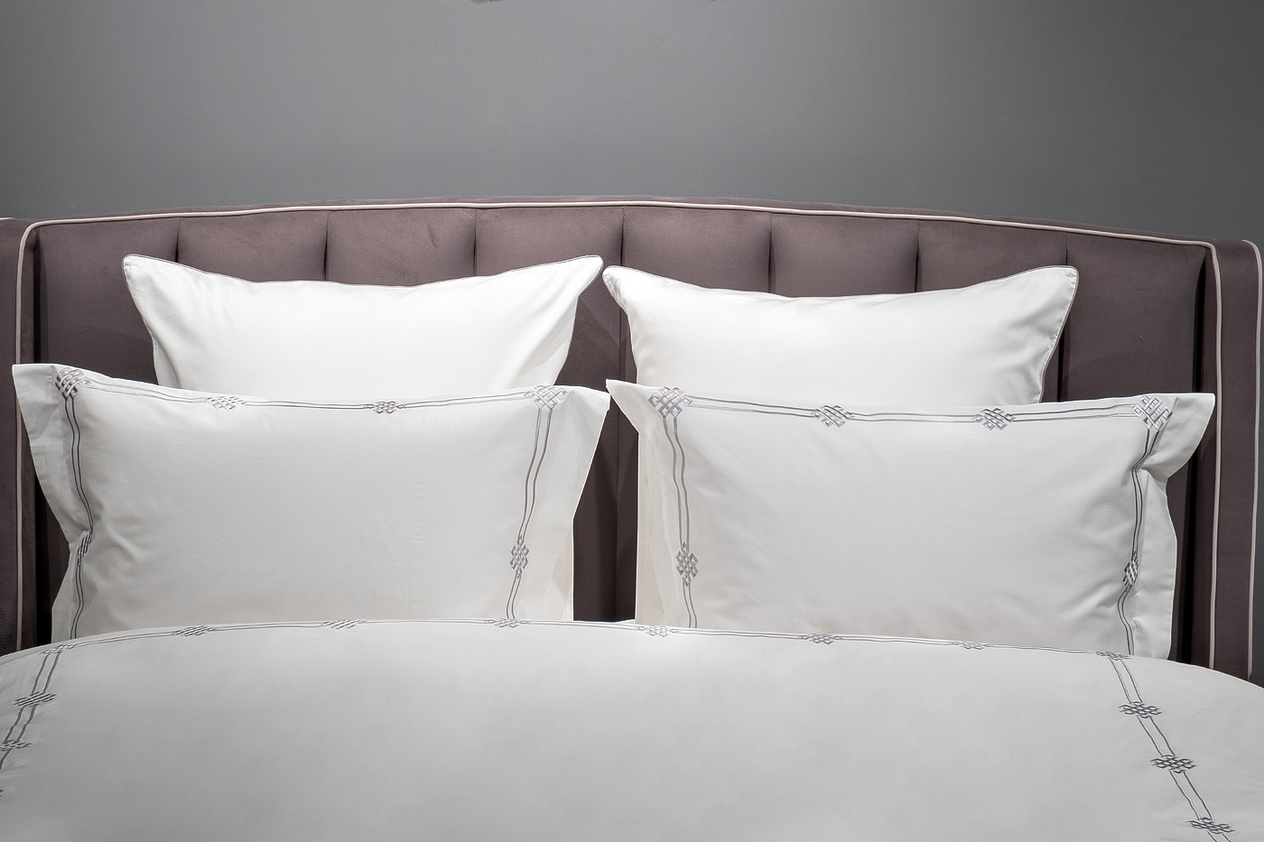 175SMR-17503 Комплект постельного белья с вышивкой Арктик, серый, Семейный (145*210-2шт)_s2 3