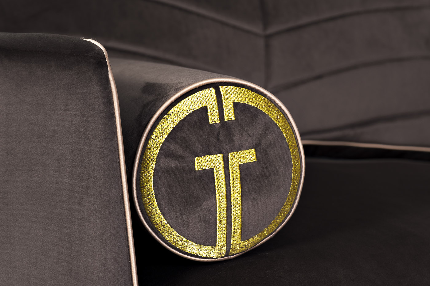 Диван Мадрид Память(Madrid Memory) с кантом трехм. без мех.,велюр серый Riv96_s2 6