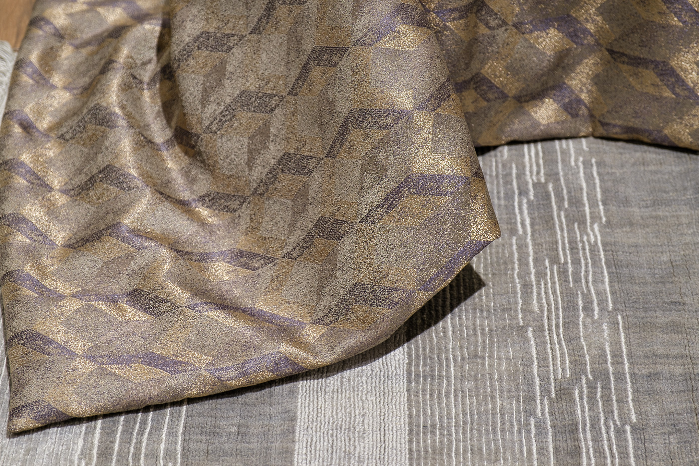 GD-TON05-POKR ZOL Покрывало MODENA золотое 260*260см_s2 5