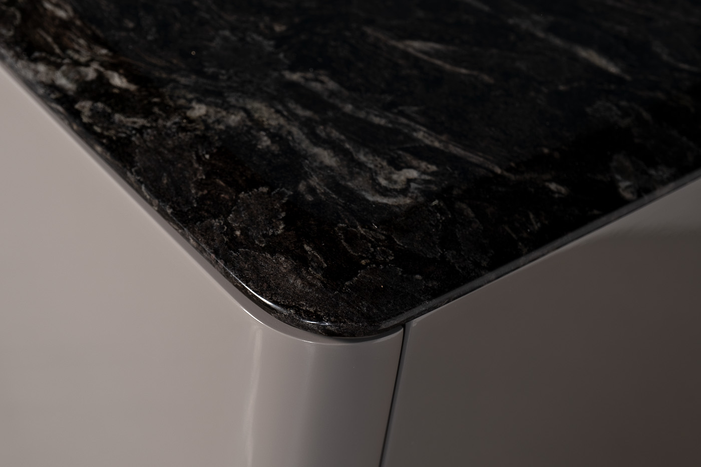 58DB-20211 Тумба под телевизор Бибифлай (Bbfly) 220*42*48см_s2 4