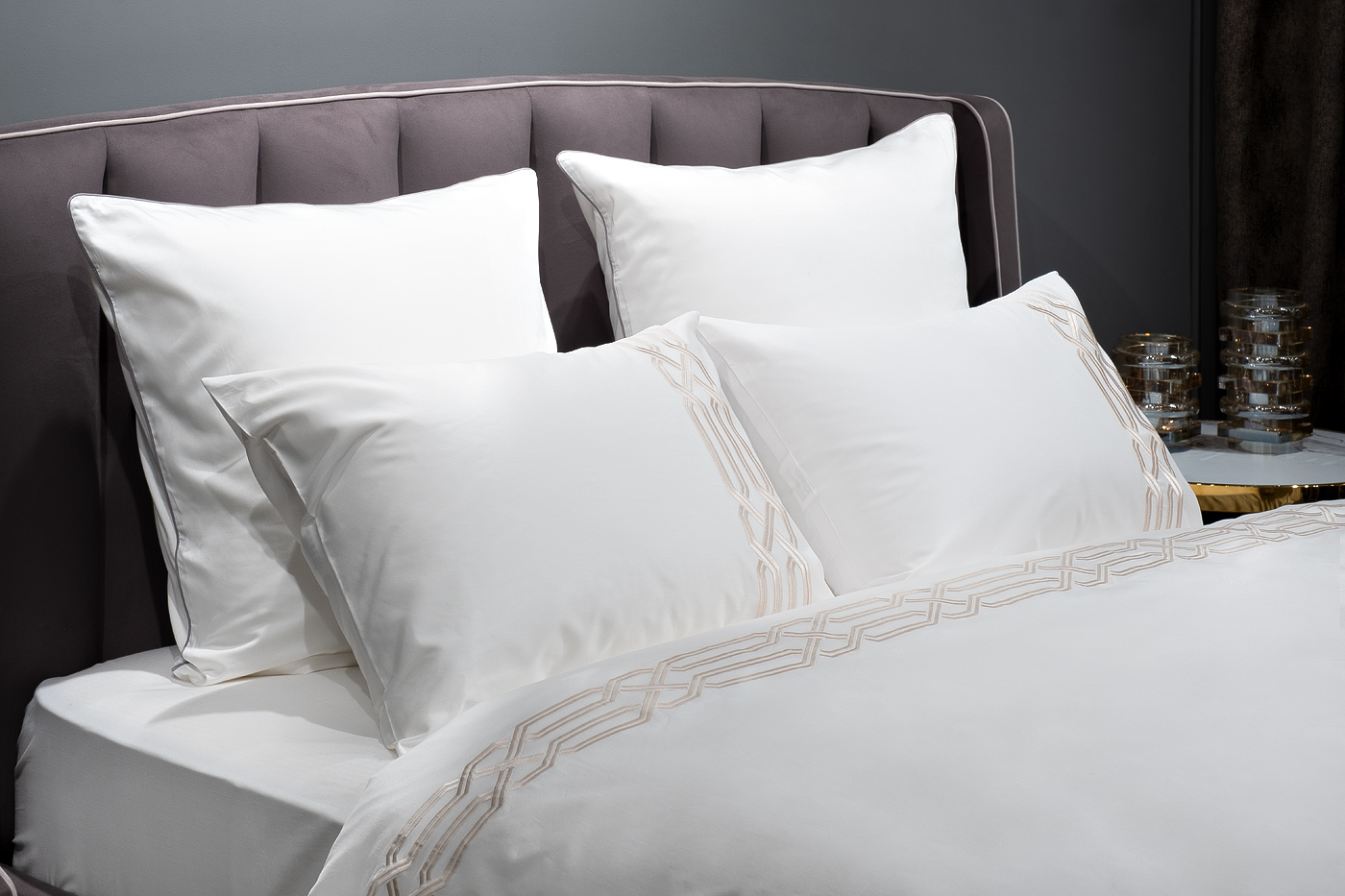 175SMR-17504 Комплект постельного белья с вышивкой Паллада, золотой, Двуспальный евро (200*220)_s2 2