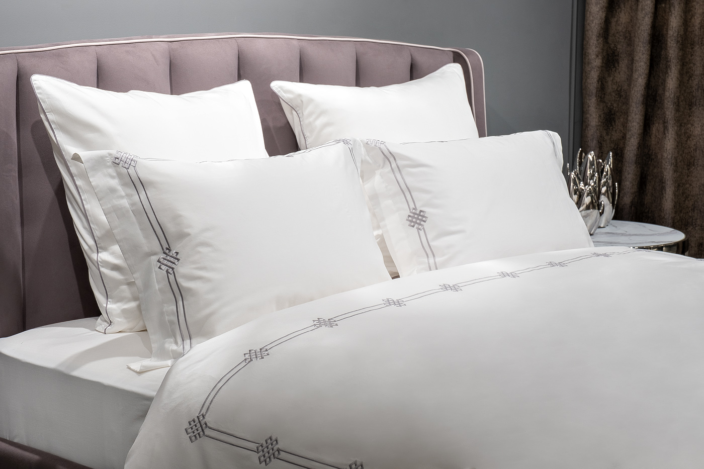 175SMR-17503 Комплект постельного белья с вышивкой Арктик, серый, Семейный (145*210-2шт)_s2 2