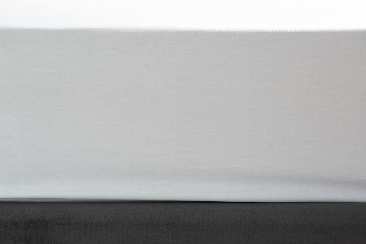 130HB-00025 Простыня сатин белый 270*280_s2 3