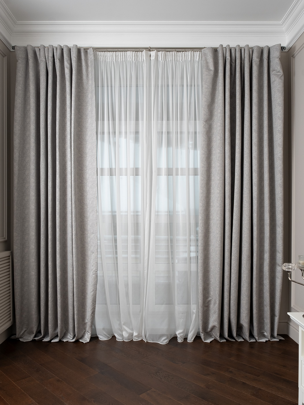 121GD-00005 Портьера Глянец (Gloss) сер 275*260_s2 1