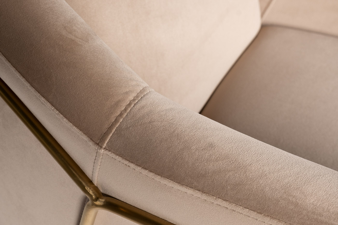 46AS-AR2976-BG Кресло велюр бежевый/мат.зол. 75*87*80см_s2 4