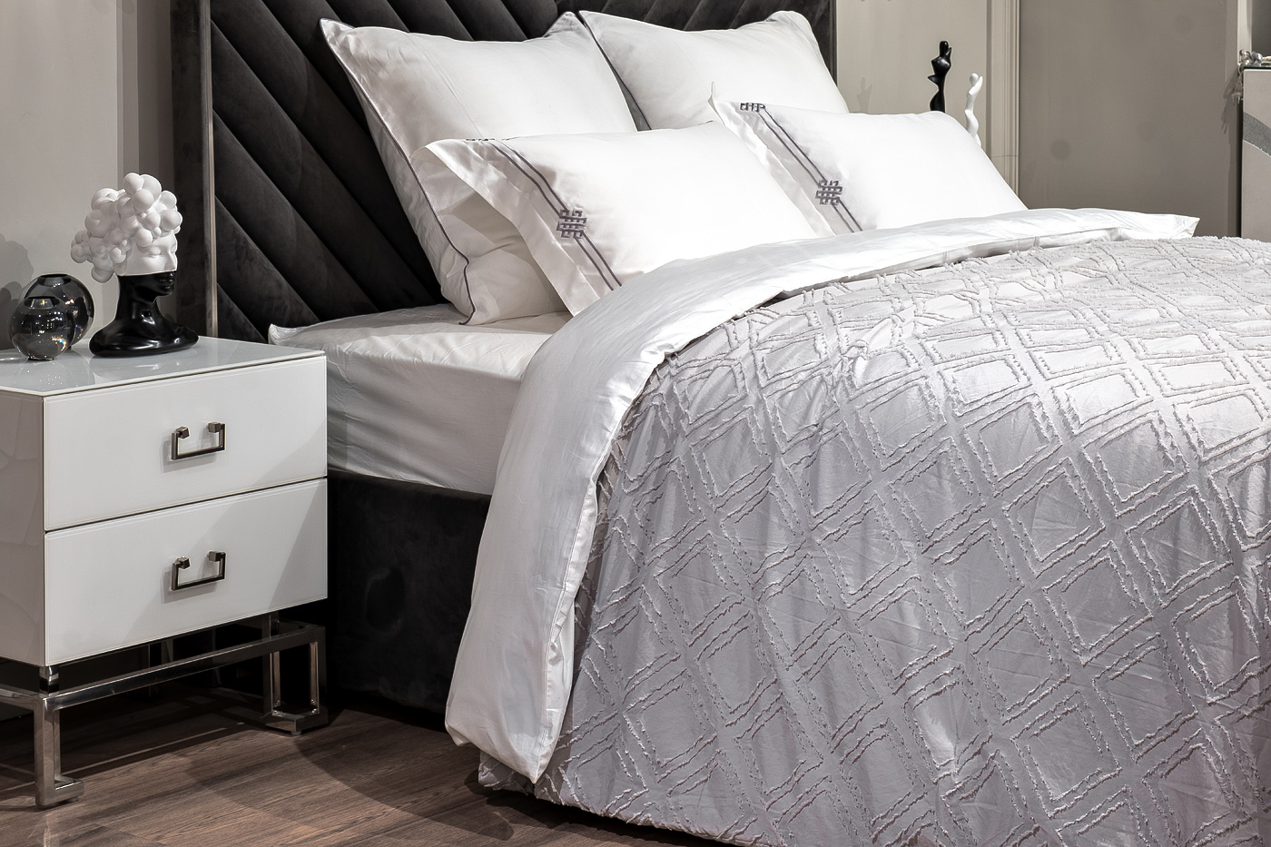 177HON-19260 Покрывало Квадро серое 240*260_s2 1