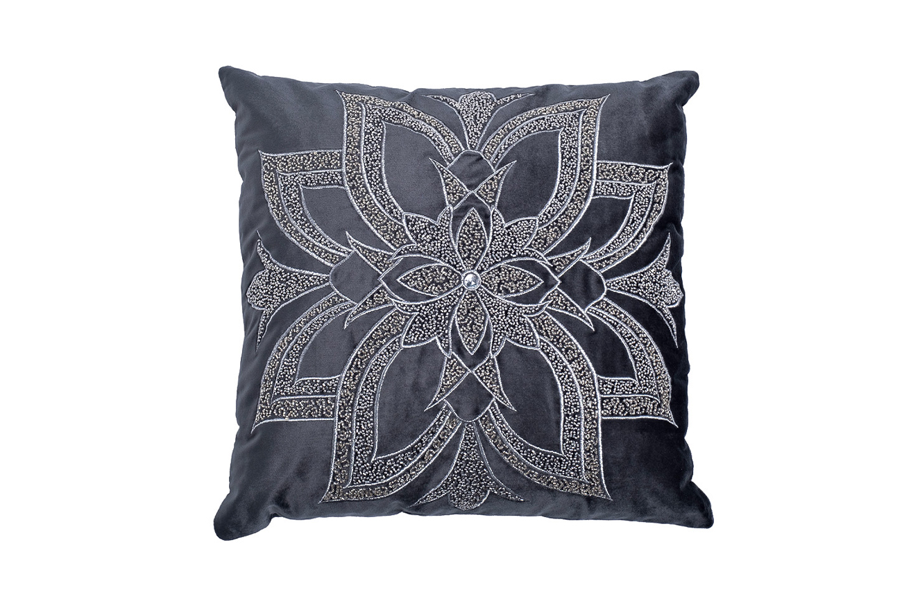 70SW-26096 Подушка вышивка, бисер «Цветок» синий 45*45_s2 1