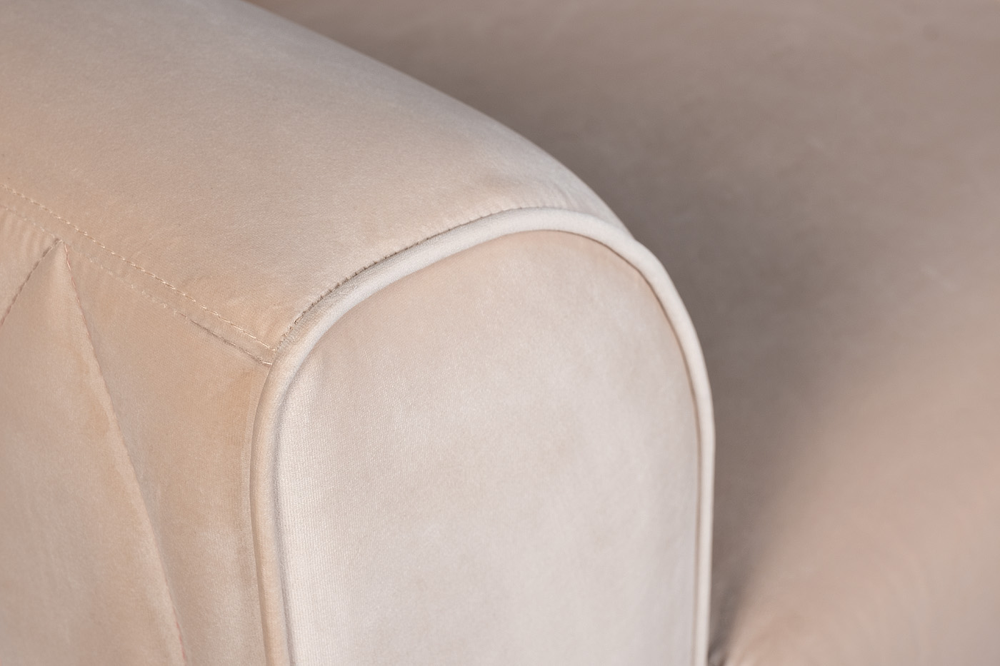 102AN-20491 Кресло Люцерн (Lucerne)  велюр бежевое 110*86*75см_s2 4