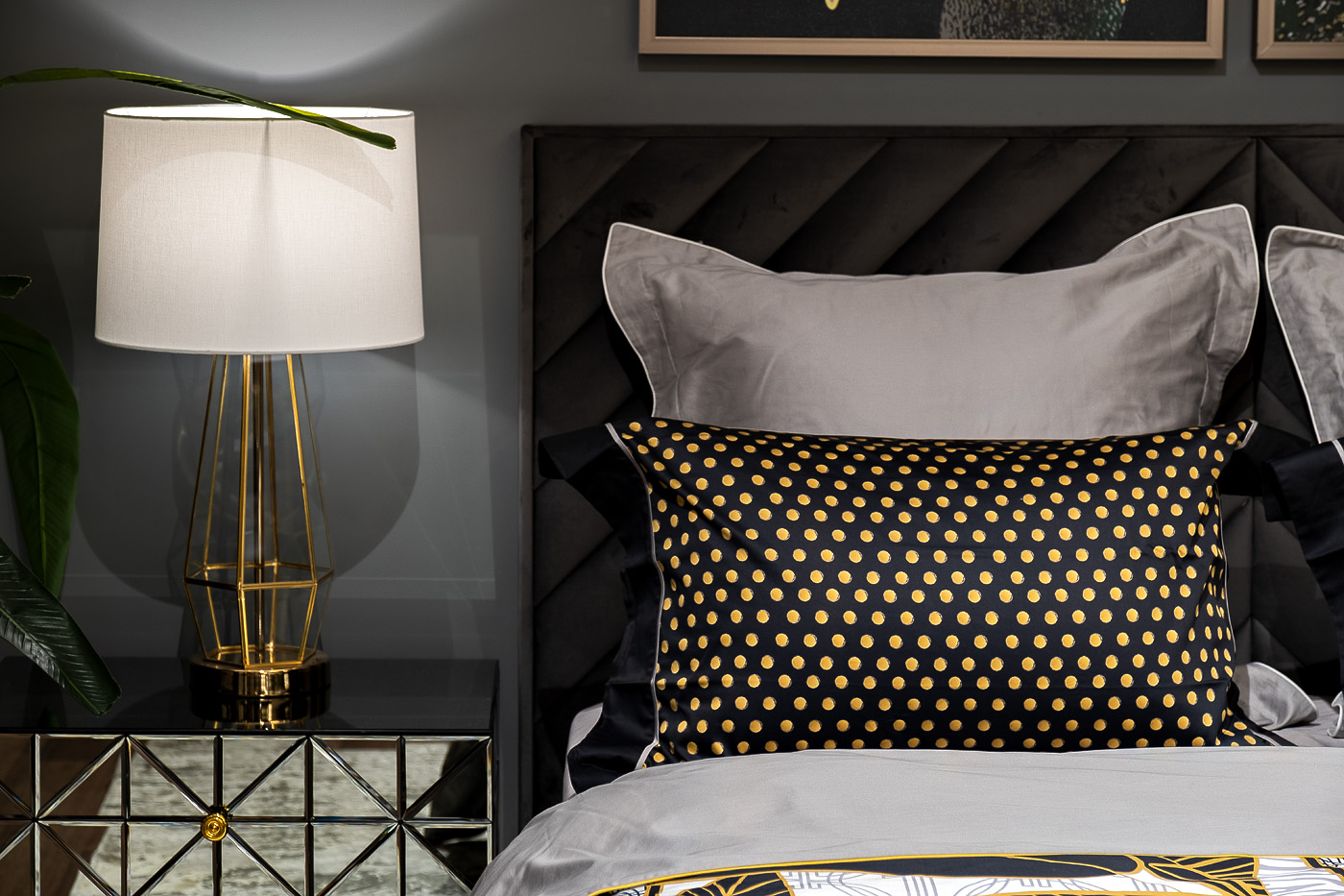 130HB-00010 Комплект наволочек Тропики 50*70 золото/черный (2шт)_s2 1