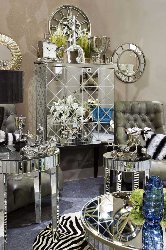 Стекло в спальне фото 1