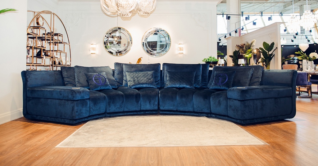 Coliseum.jpg Coliseum.jpg